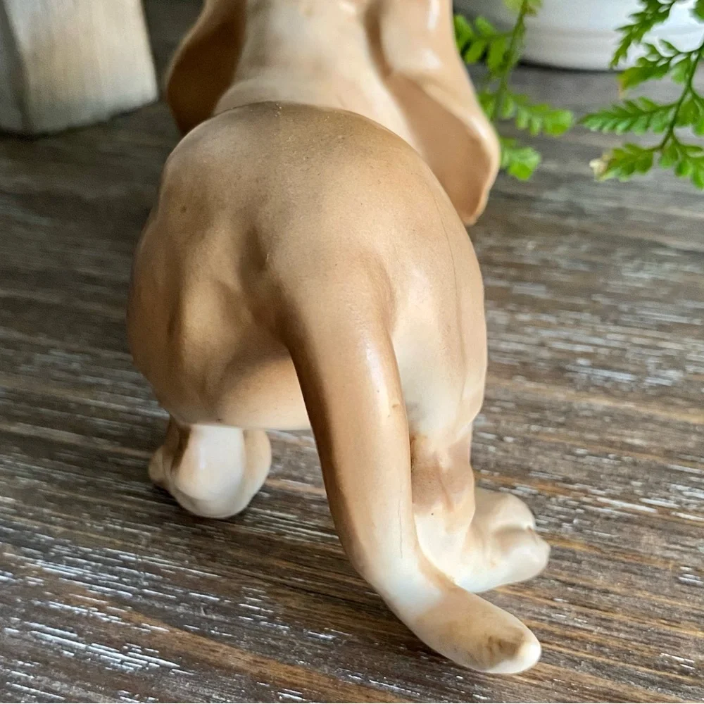 Vintage Ucagco Boswell Basset Hound Ceramics Japan Figurine‎ 7”